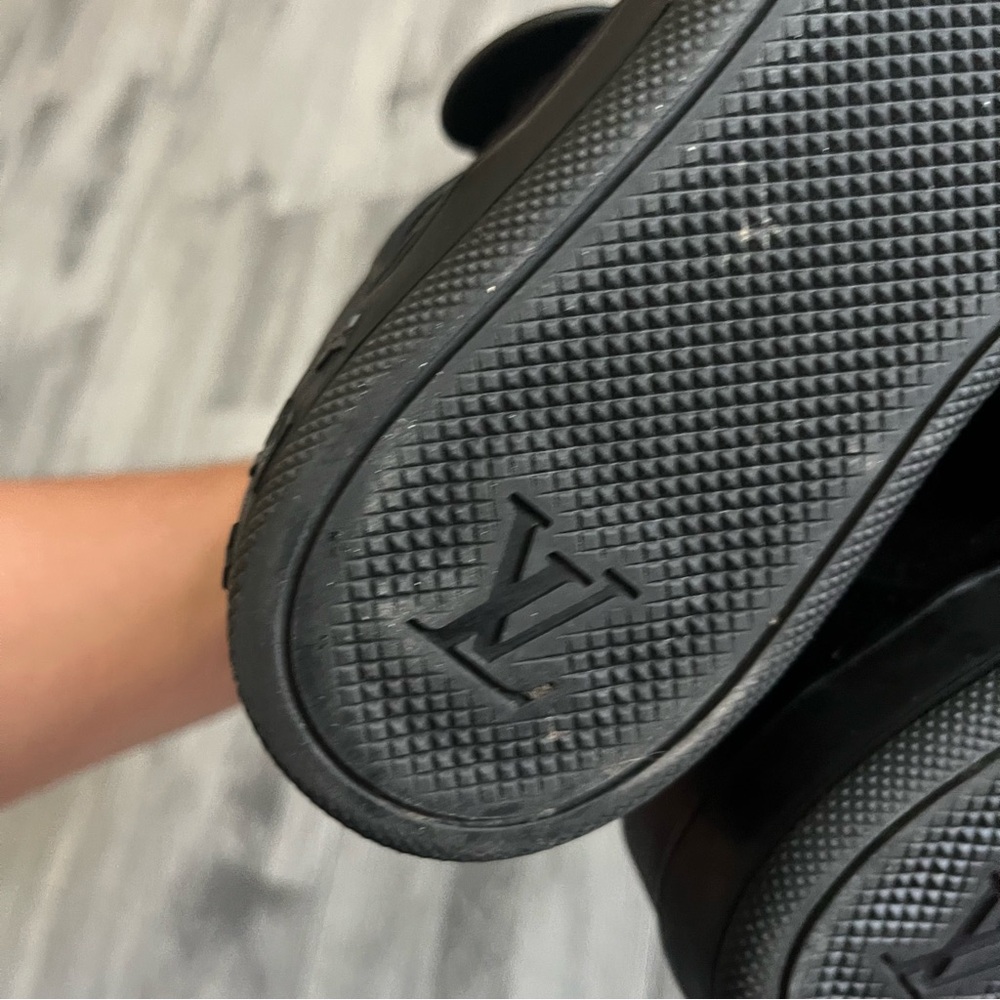 Authentic Louis Vuitton Black High-Top Sneakers with Gold Accent - Picture 5 of 13